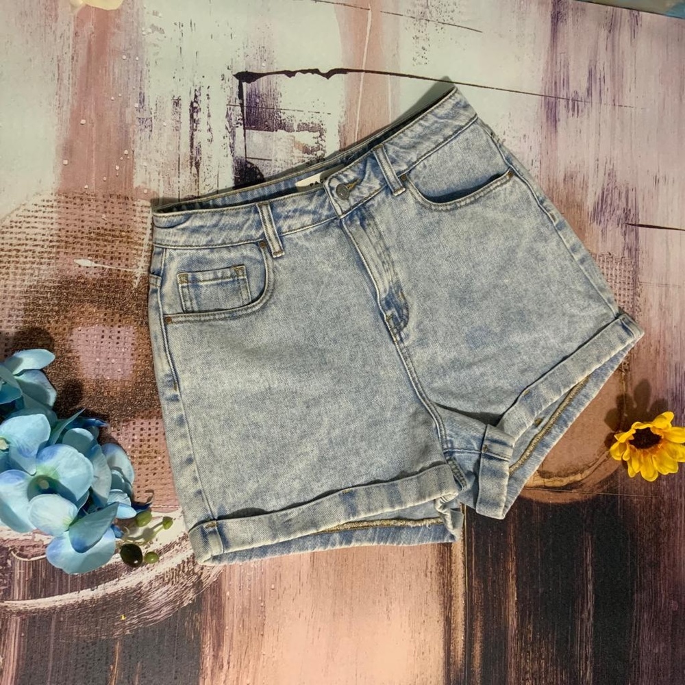 Pacsun Mom Short High Waist 90s Style Size 29